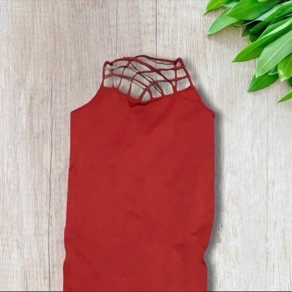 YELETE Triple Cris-Cross Front Cami NWOT